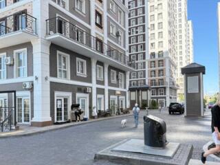 продаж торгові площі Київ, Голосіївський, 100800 $