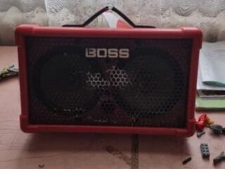 Продам Boss Cube street 2