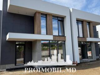 Vă propunem spre vânzare acest townhouse în 2nivele laGrătiești, str. 