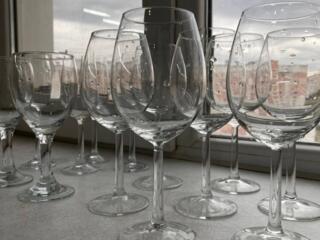 Продам бокалы под шампанское и вино