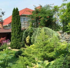 Дом с авторским дизайном в районе ул. Львовской