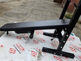 Скамья для жима лежа с регулируемыми стойками. из Германии