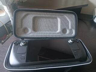 Продаю Steam Deck LCD