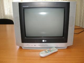 телевизор б\б