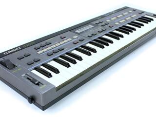 Cumpar. Пианино электронное, синтезатор.