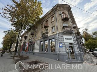 Apartament cu 3 camere, sect. Centru Vă propunem spre vânzare ...