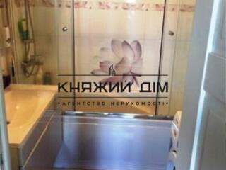 Продається 3 кімнатна квартира ЖК "Перовський" за адресою: в