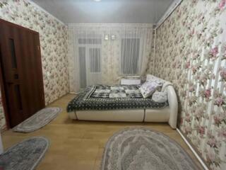 Предлагается в продаже двухкомнатная квартира на Молдованке. Крепкий, 