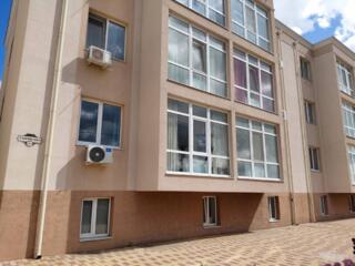 В продаже студия в новом сданном мало квартирном кирпичном доме. ...