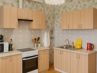 Продаётся трёхкомнатная квартира. Дарницкий район, улица Пчилки ...