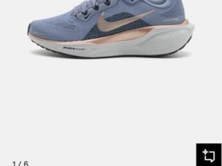 Продам кроссовки