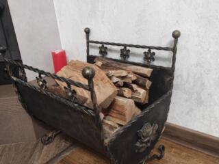 Изготавливаю кованые дровницы