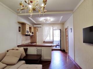 Код: 1747. Квартира с балконом в Аркадии, Ж/К «Вторая Жемчужина».