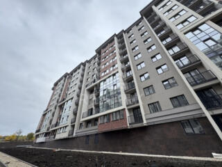 De vânzare apartament cu 3 camere în complexul  ExFactor la Ciocana ..