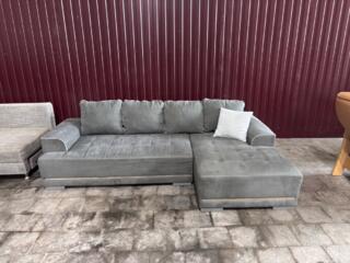 Угловой диванчик