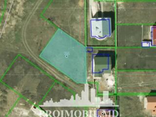 Spre vînzare se oferă teren pentru construcție, situat în sect. ...