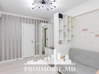 Vă propunem spre vânzare acestapartament cu 3camere și living,sect. ..