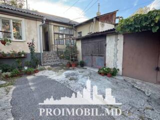 Vă propunem spre vânzare aceast apartament la sol în Centru, str. ...