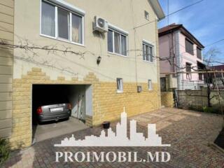 Vă propunem spre vânzare această casăcu 2 nivele în or. Codru, str. ..