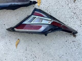 Продам задние фонари на Шевроле вольт 2 2018 год Два фонаря за 120 уе