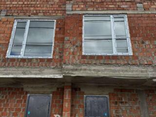 Продам таунхаус в Киевском районе в близи моря. Удачное расположение .