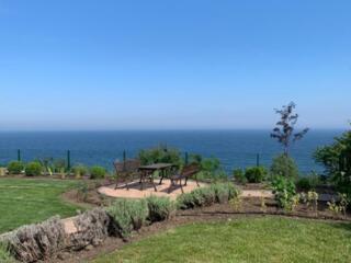 Дом 11 станция, первая линия море