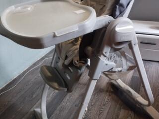 Продам б/у стульчик