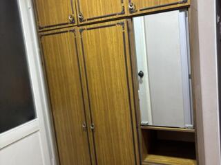 Продам прихожую