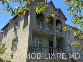 Casă cu 2 niveluri, sect. Telecentru Vă propunem spre vânzare casă cu 