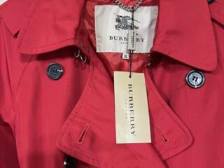 Брендовые новые вещи(пальто, куртки, жилеты)