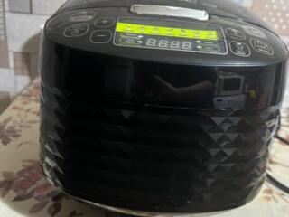 Продам б/у мультиварку