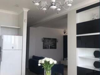 28092 Продам просторную квартиру на Фонтане.  ...