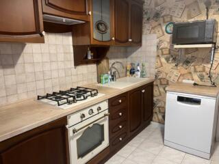 36127. Продаётся 2-х комнатная квартира на ...