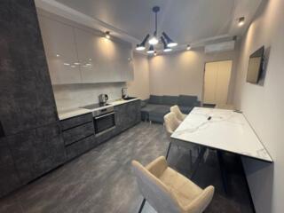 36211 Продам однокомнатную видовую квартиру в ...