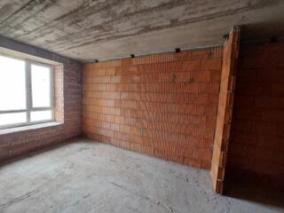 Предлагается к продаже двухкомнатная квартира в новом кирпичом доме ..