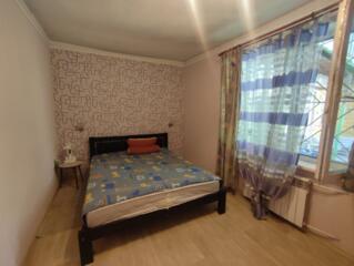 Квартира 122 кв.м. Екатерининская. Под закрытый офис, хостел.