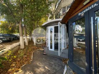 Se oferă spre chirie spațiu comercial amplasat pe str. ...