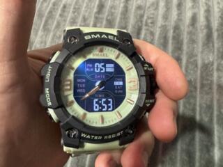 Продам Электронные часы недорого