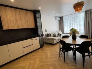 Продаж  видової дизайнерської 2 кімнатної квартири в ЖК Грейт (Great) 