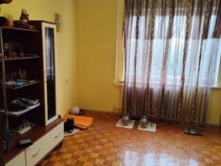 ПРОДАМ ДВУХКОМНАТНУЮ КВАРТИРУ 34000€ Риелторы не беспокоить!!!