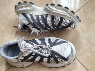 Новые кроссовки