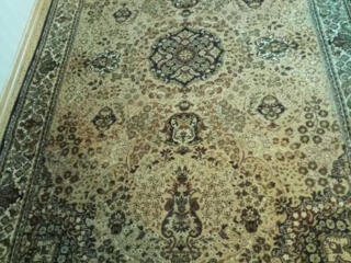 Covor Lina fabrica (Floare Carpet) marimea 2m. x1,4m. pret 1buc 1800.