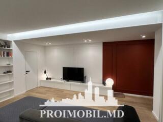 Vă propunem spre vânzare acestapartament cu 3camere și living, sect. .