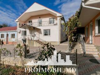 Vă propunem spre vânzare două caseîn 2 nivele în r. Ialoveni, str. ...