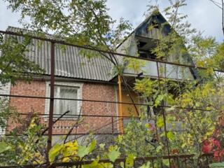 Продаётся двухэтажный меблированный дом