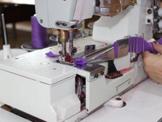 Требуется швеи по пошиву одежды, официальное трудоустройство, пакет.