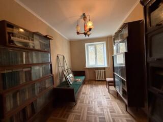 36262Продам 3 комнатную квартиру, район 5 ...