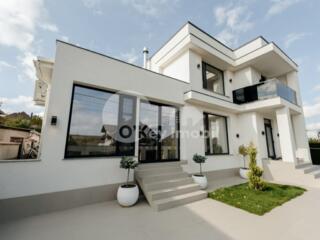 Spre chirie casă în 2 nivele amplasată în orașul Ialoveni. ...