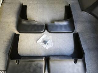 Тойота Хайлендер/брызговики