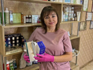 Косметолог.